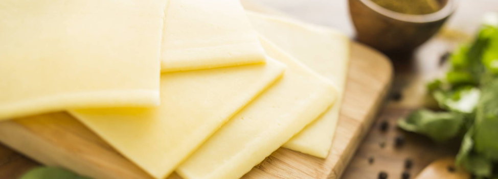 España: La ley marca diferencias entre el queso fundido y para fundir